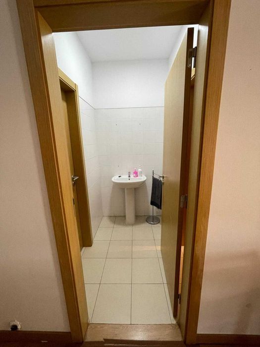 Sala para escritórios Odivelas aluga-se