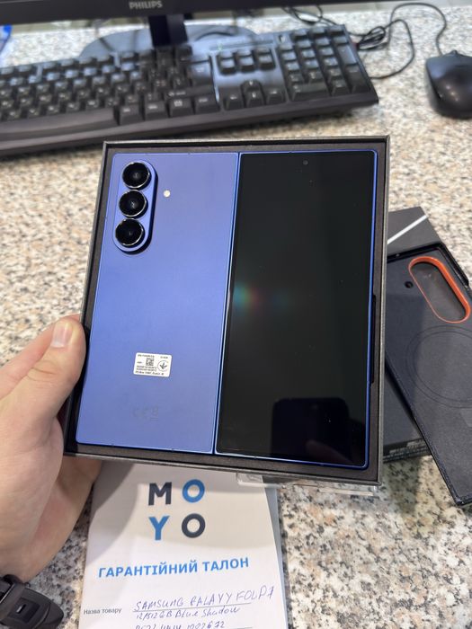 Продам Samsung galaxy Fold 7 12/512gb офіційний Blue Shadow