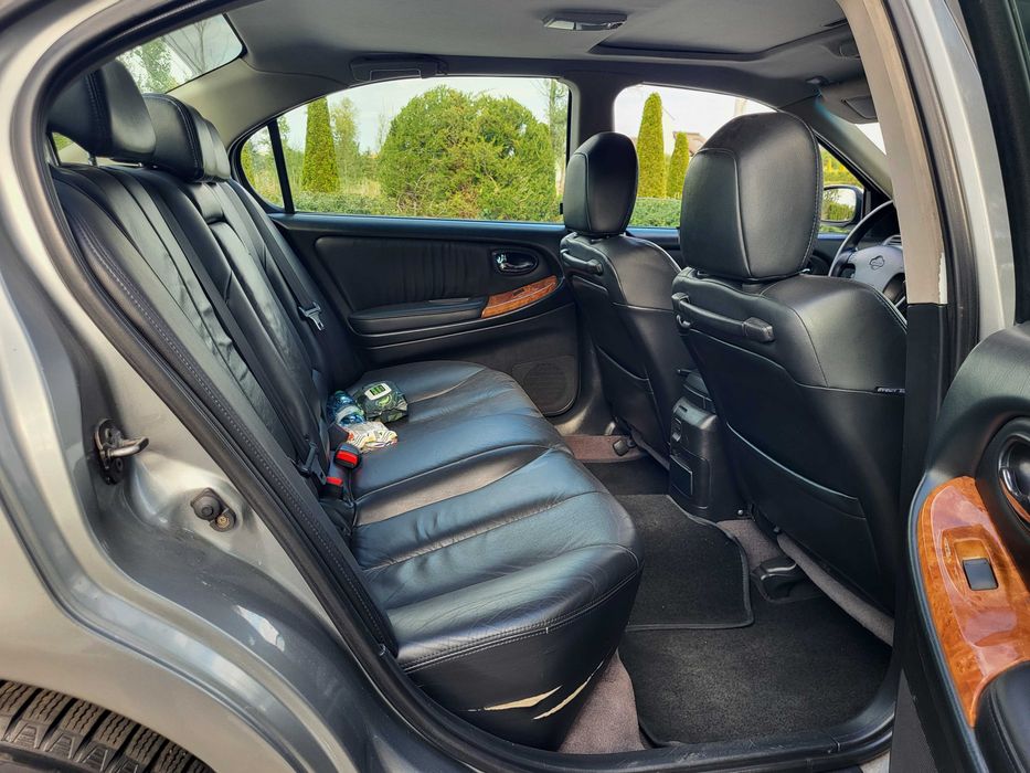 КРАСИВАЯ И УХОЖЕННАЯ Nissan-Maxima -Автомат