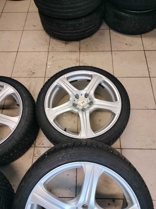 koła AVERSUS 18 cali 5x112 Audi VW Mercedes  225/40r18 ZIMA JAK NOWE!!