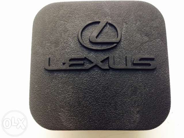 Продам заглушку для фаркопа TOYOTA LEXUS