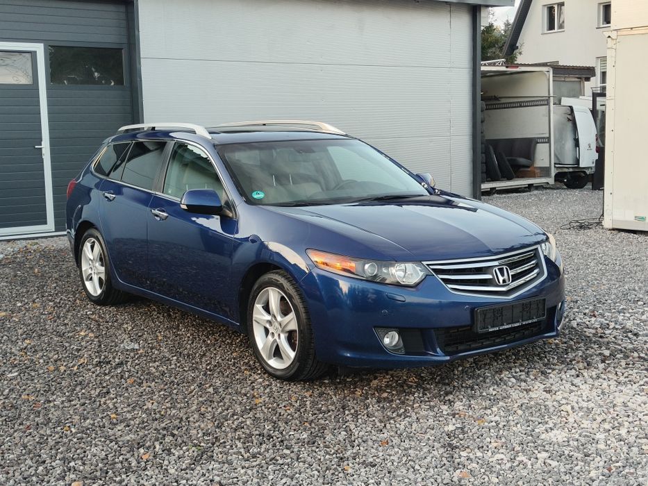 HONDA ACCORD VIII • 2.0 Benzyna • Bogate Wyposażenie • Niski Przebieg