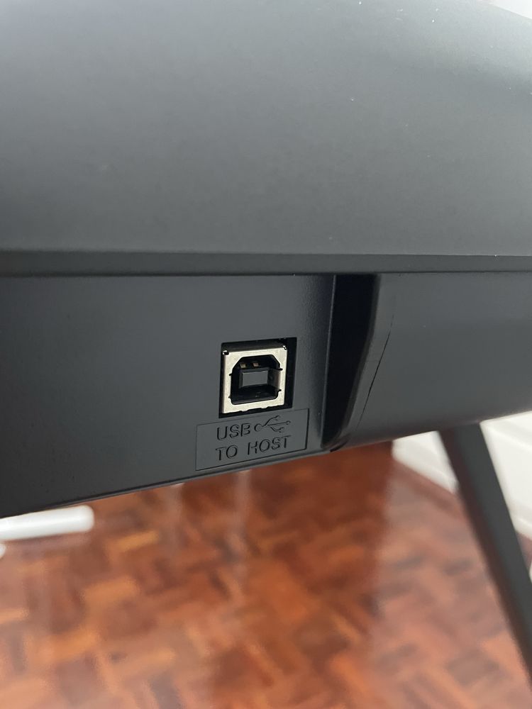 Teclado Yamaha Piaggero NP-12