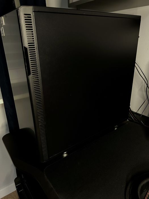 Komputer stacjonarny gamingowy i7 32GB RAM RTX 3070 Ti