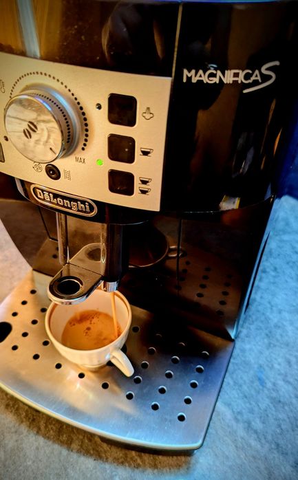 Кавомашина Delonghi Magnifica S
