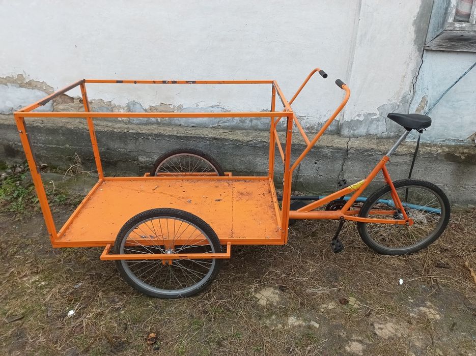 Вантажний велосипед , велорикша ,торгова точка, каргобайк