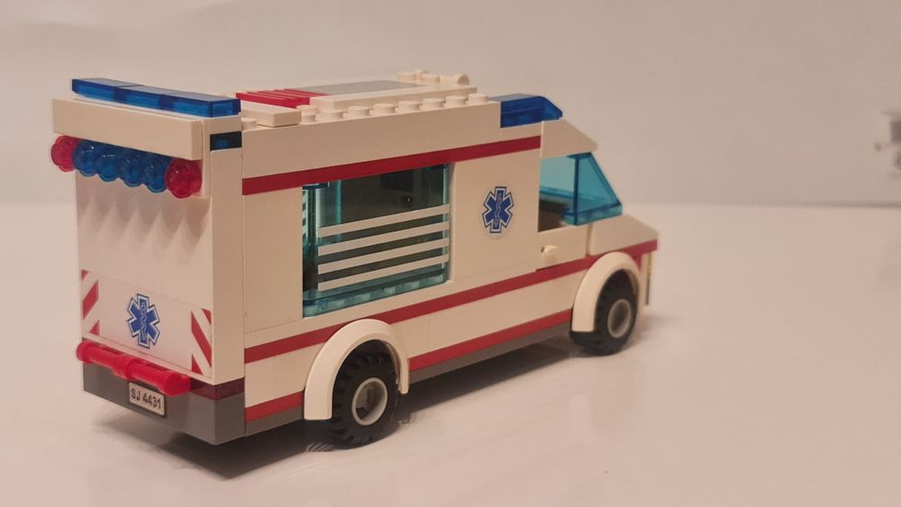 Zestaw Lego City 4431 Pogotowie Karetka Ambulance