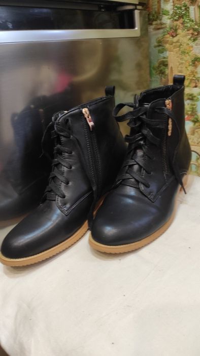 Ботинки демисезонные