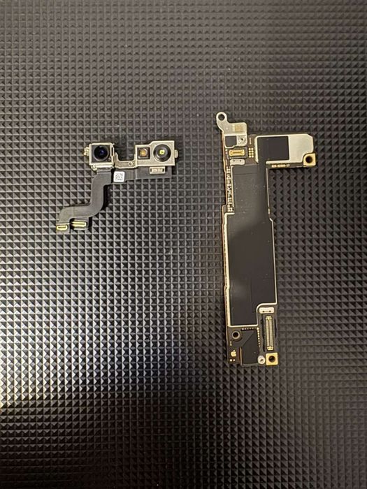 Iphone 14 plus материнська плата
