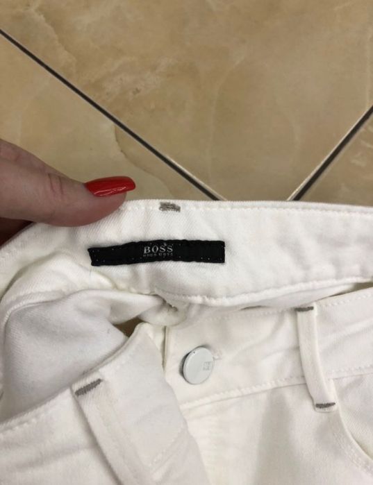 HUGO BOSS белые женские джинсы Оригинал!!! Новые!!! Размер 27/28 L 34