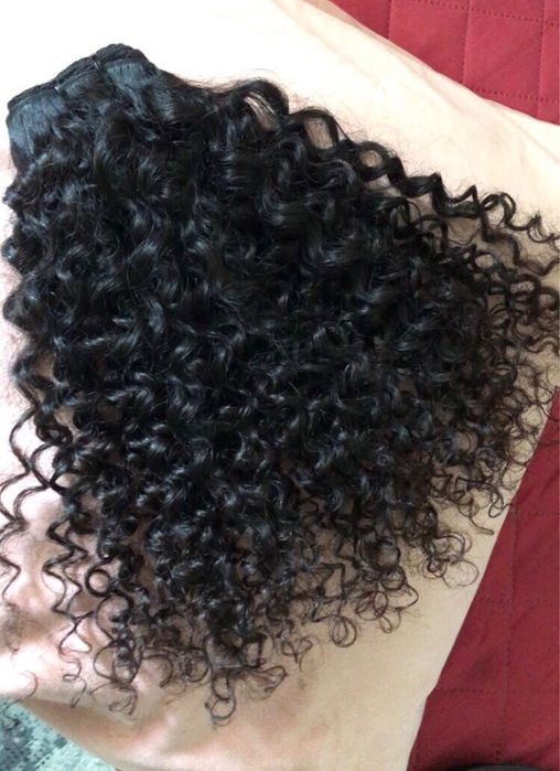 Cabelo humano cacheado 100g 50€