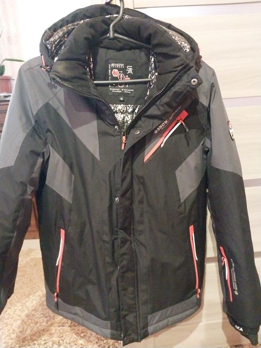 Зимова куртка на хлопця підлітка xs