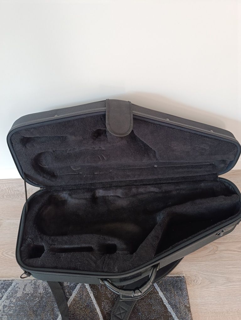 Sax Tenor Schagerl Superior T-1VB com estojo