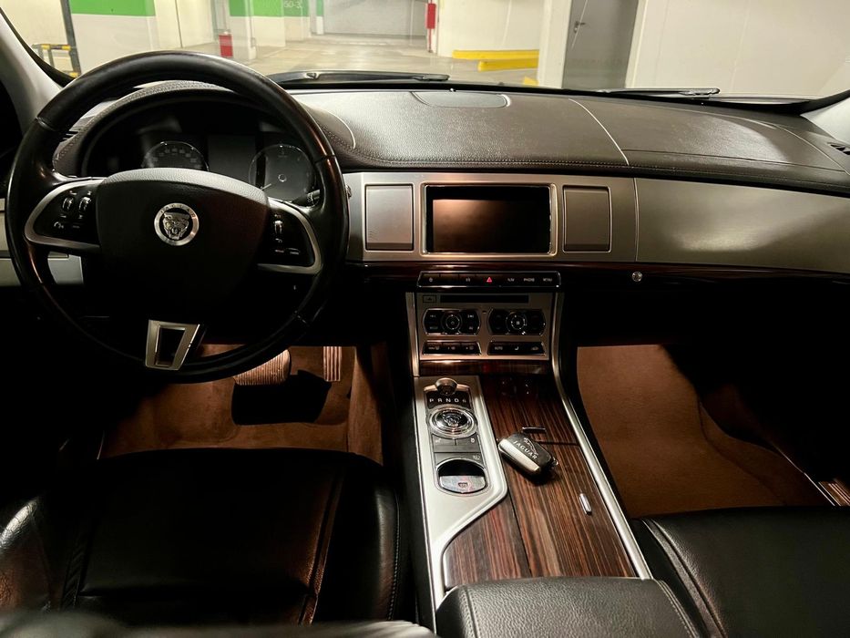 Jaguar XF 2.2 Sportbrake