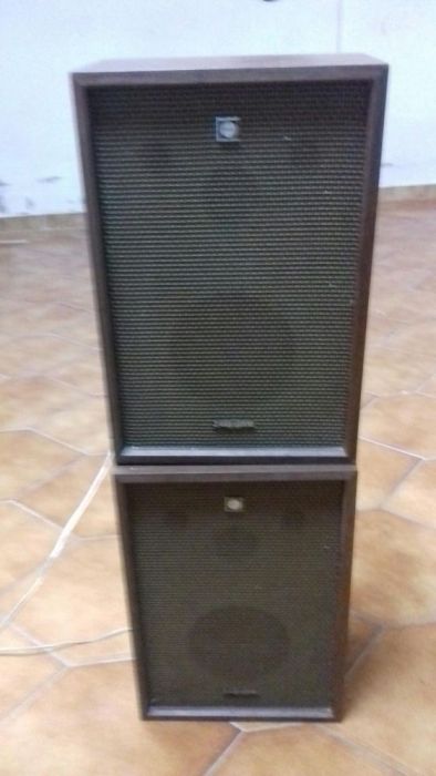 2 colunas Sanyo vintage