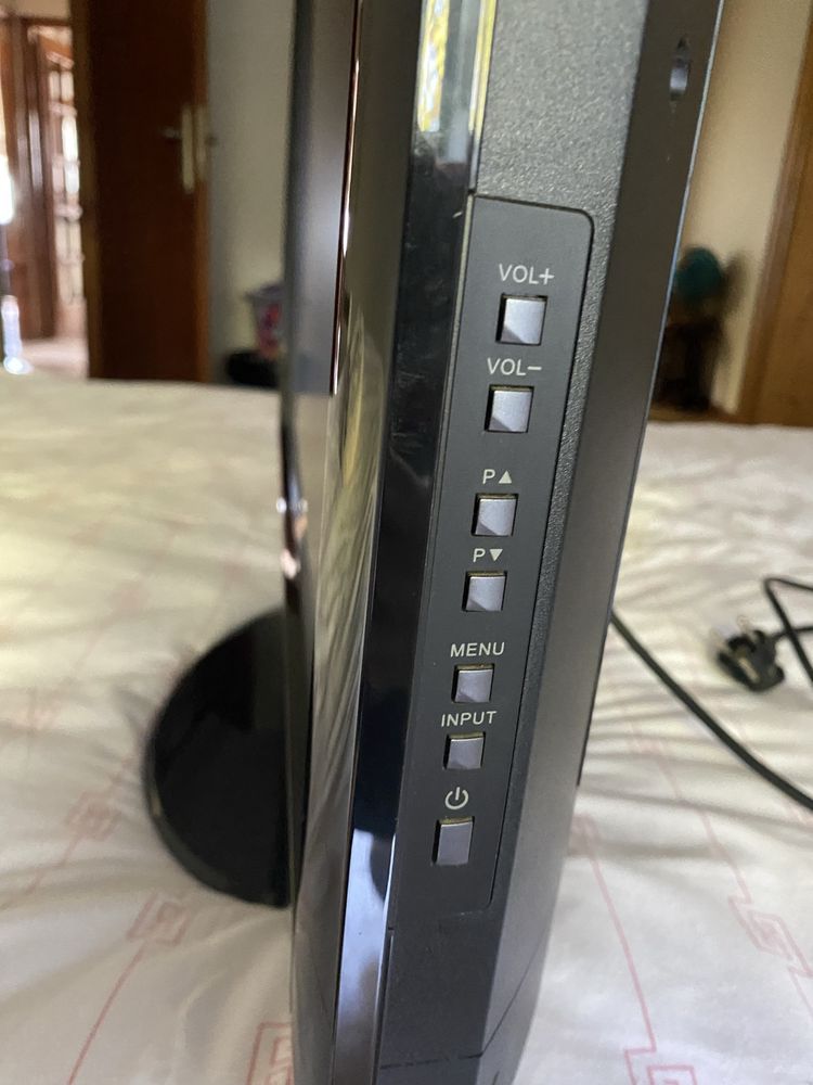 TV LCD Hannspree