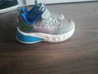 Adidasy świecące