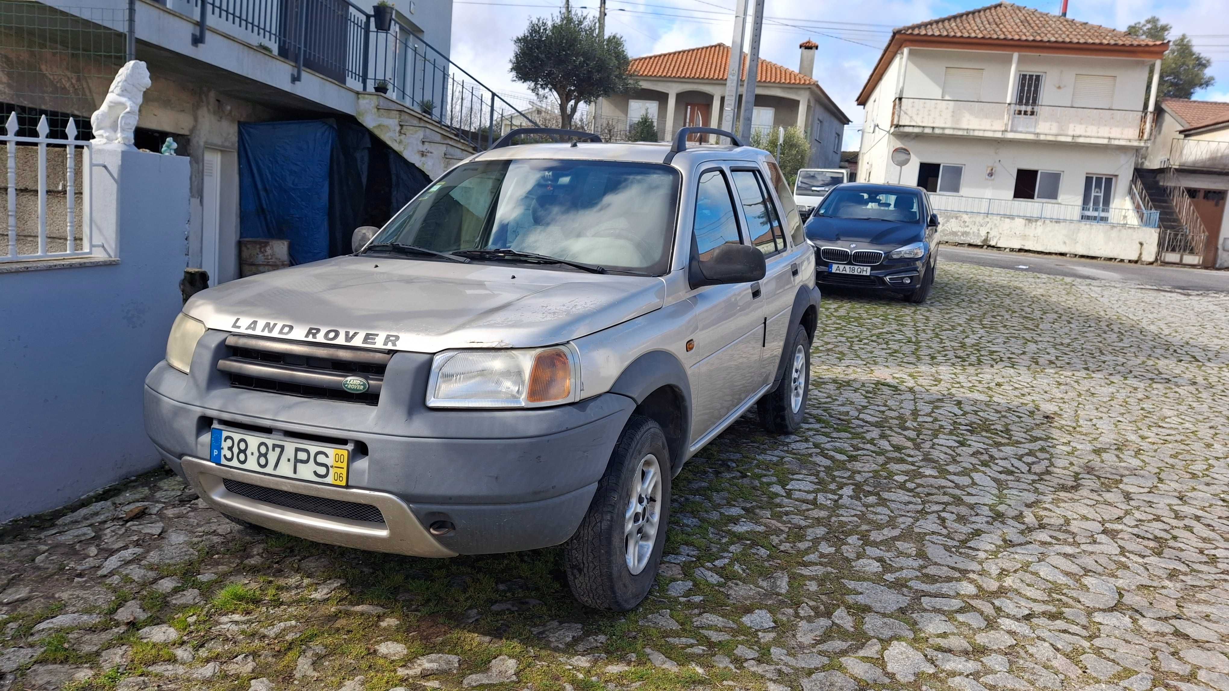 Vendo o meu jipe porque quero um mais curto
