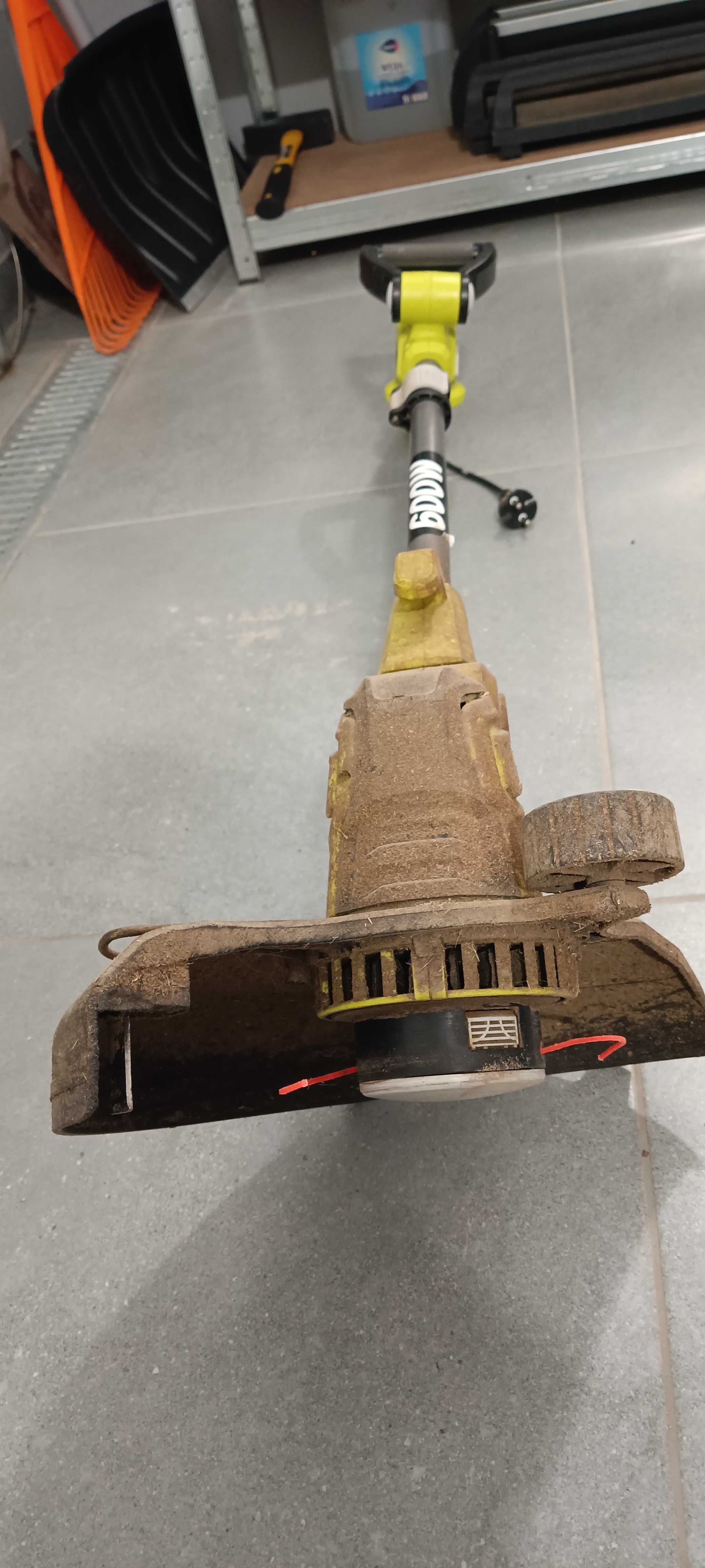 Podkaszarka do trawy Ryobi 600W