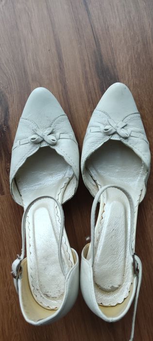 Buty ślubne skórzane ecru 38 Kotyl