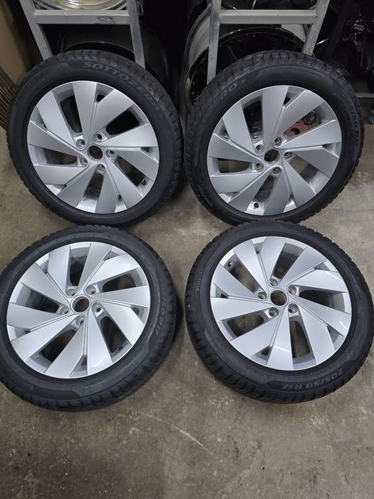 Koła Zimowe Golf VIII VII Turan Audi A4 B5 B6 B7 5x112 R17 ET46 57.1