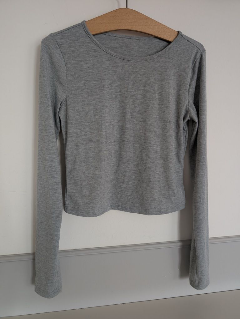 Szara koszulka Basic. Nowa. Rozm.S. Crop Top.