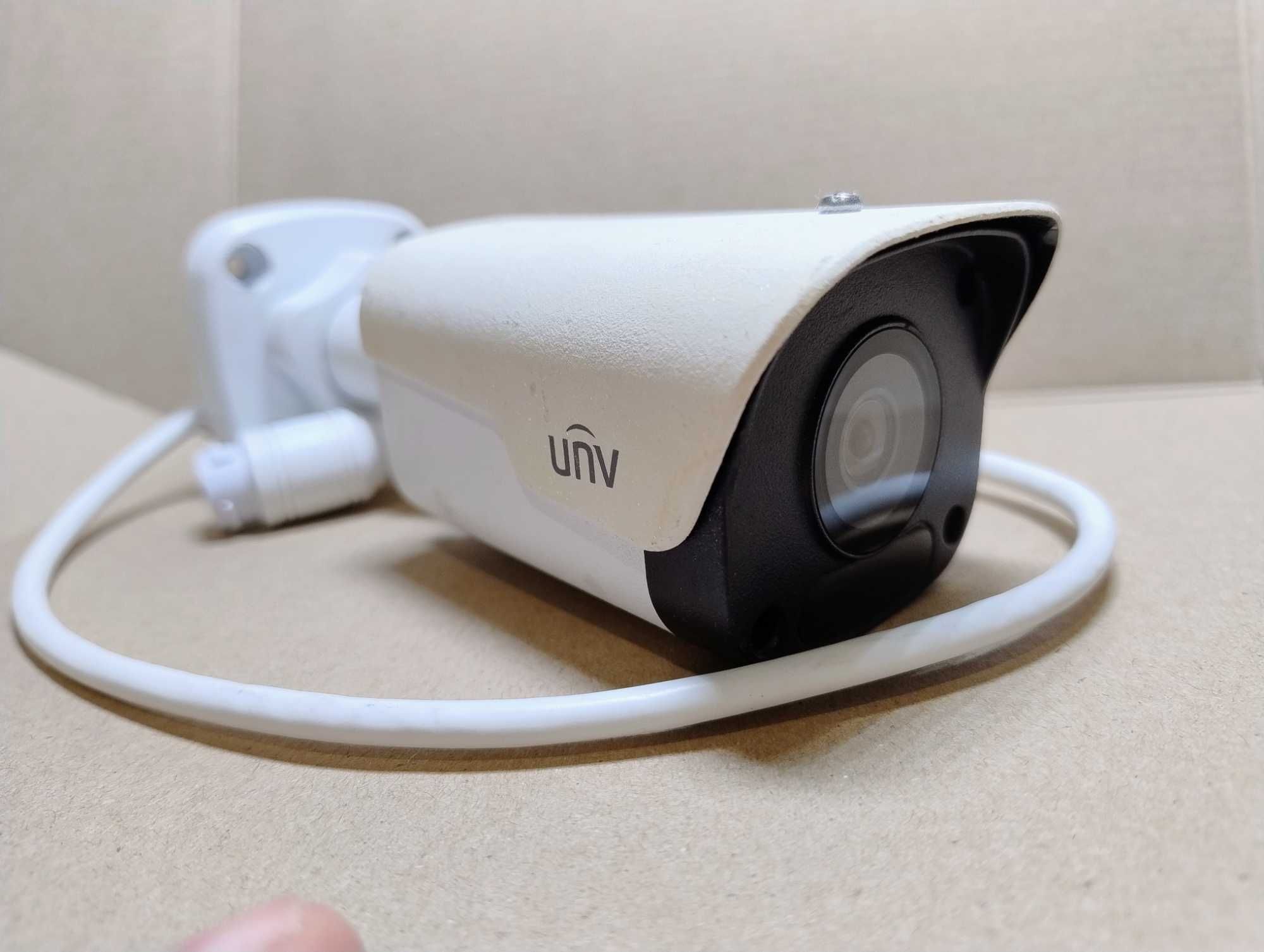 Камера відеонагляду Uniview IPC2124LR3-PF28M-D