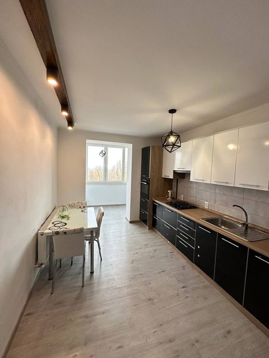 Здається в оренду 2 км квартира ЖК.Набережний квартал