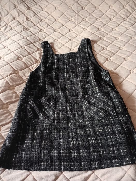 Продається твідовий сарафан.