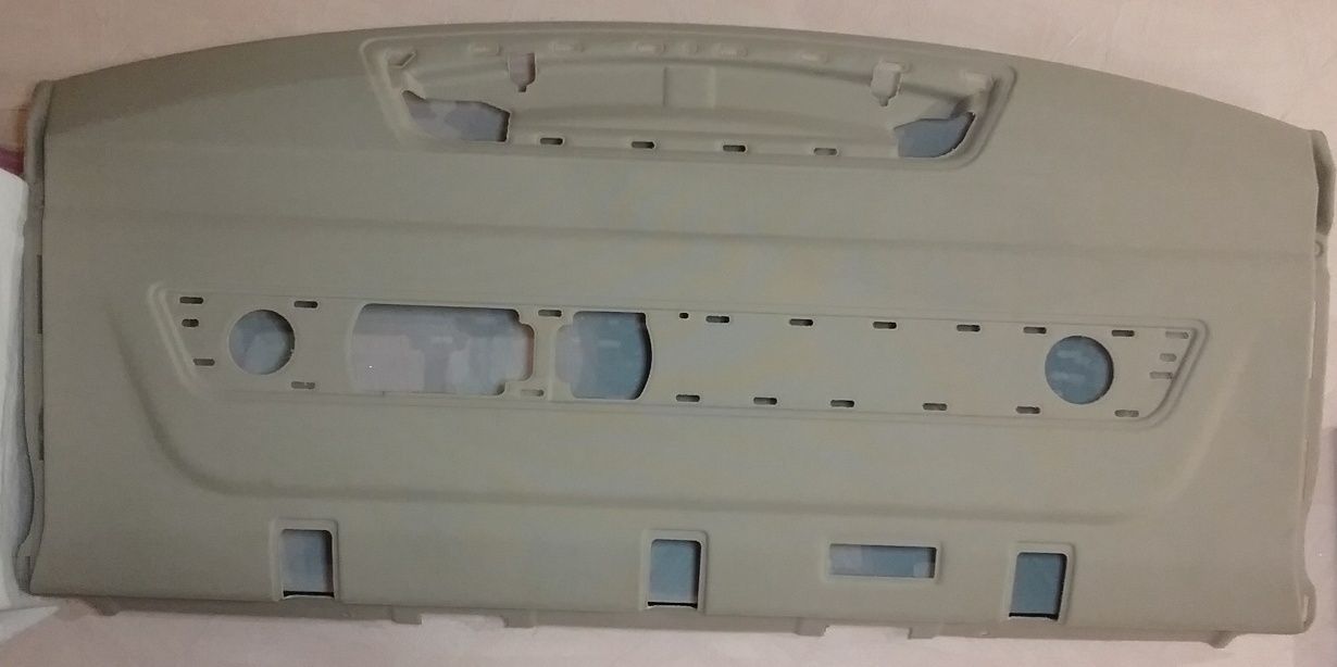 Задняя полка в багажник Мерседес W212 седан.