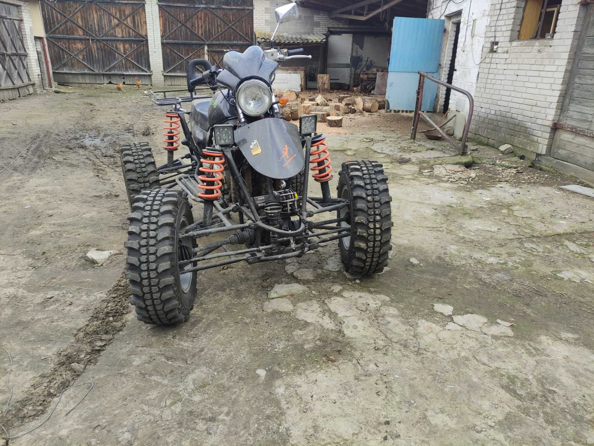 quad 4x4 suzuki gsx 1100`