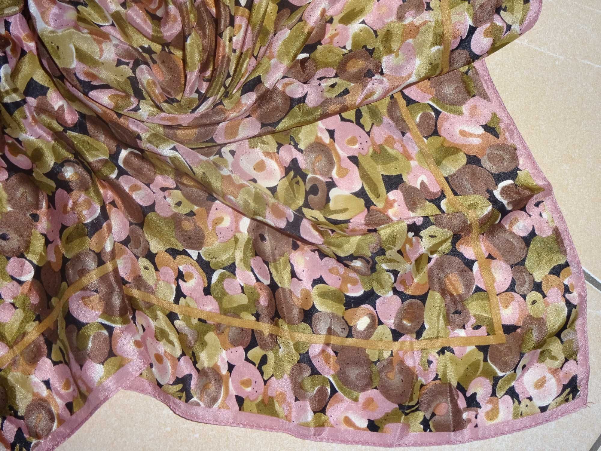 Jedwabna delikatna chusta apaszka w kwiaty JEDWAB okazja 66 x 68 cm