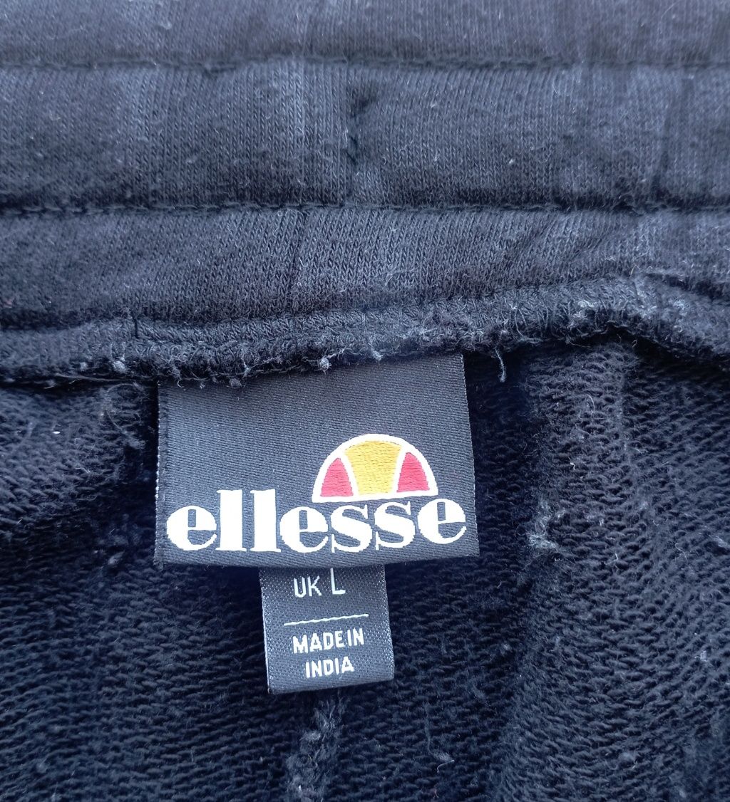 Шорты ellesse L,ellesse шорты