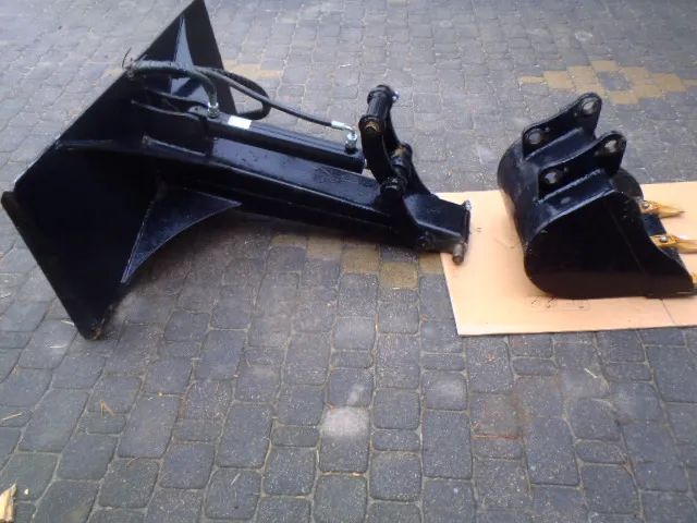 ramie kopiące przystawka kareta łyżka ząb siłownik BOBCAT jcb catepilar jak nowe 2021r