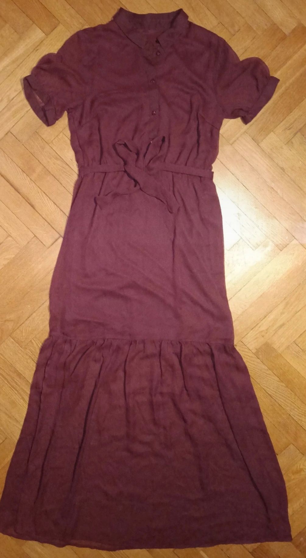 Bordowa sukienka maxi z kołnierzem Vero Moda m/38