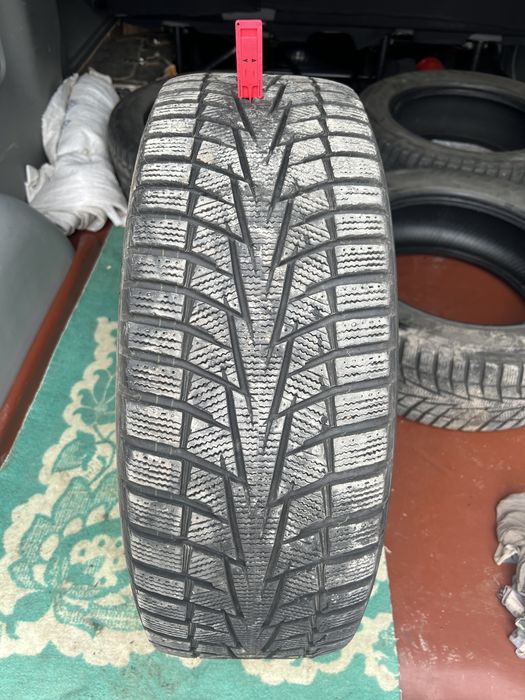 Hankook icept X 225/60 r17 99Т зимова резина, гума, колеса, шини.