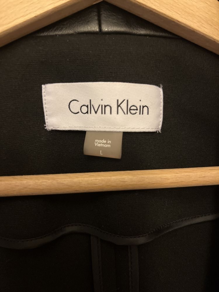 Zakiet firmy Calvin Klein