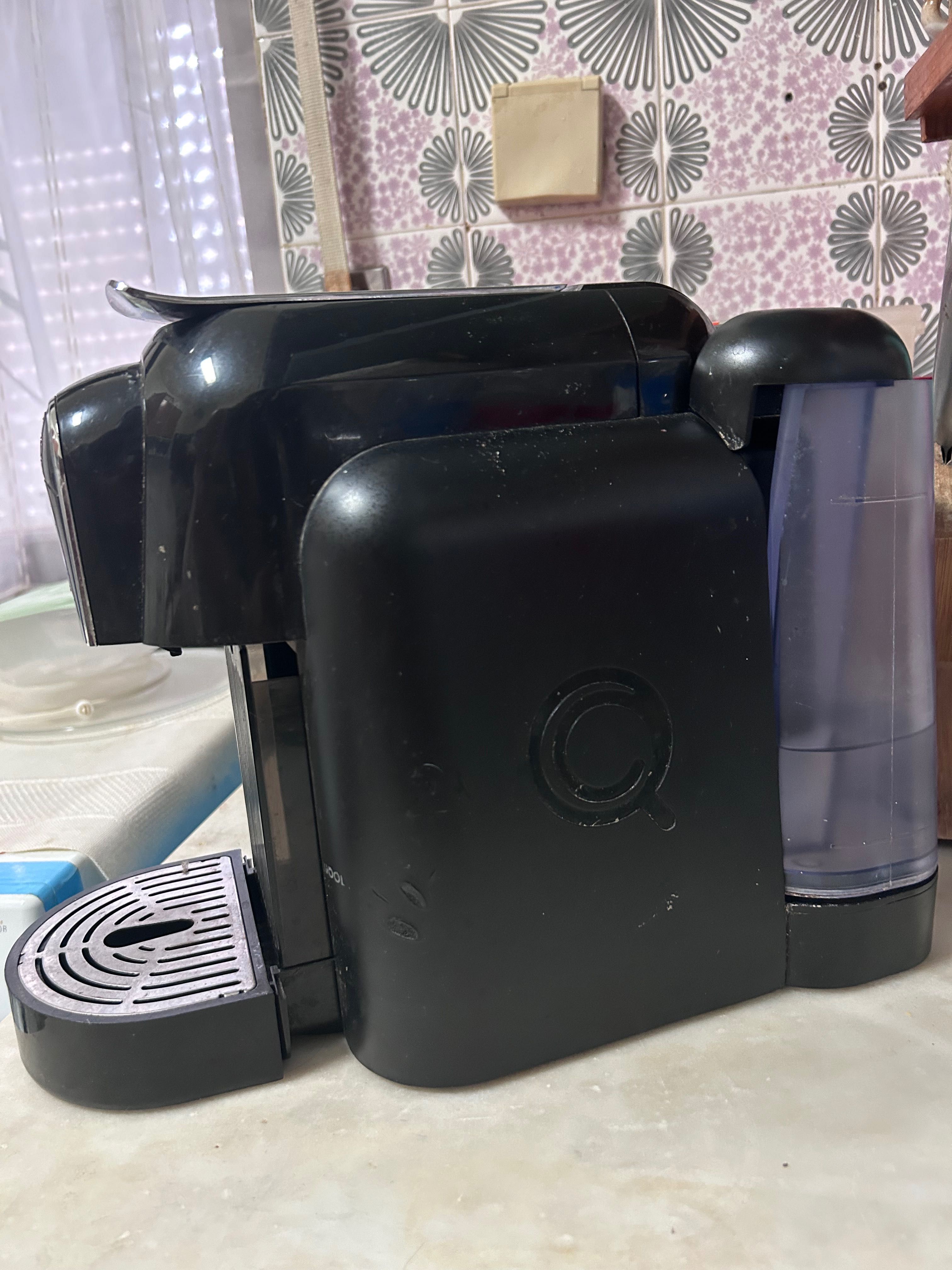 Máquina de Café Delta Q