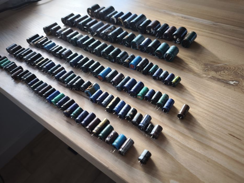 130 szt. Duże kondensatory Rubycon, Panasonic, Sam Young, Taicon i inn