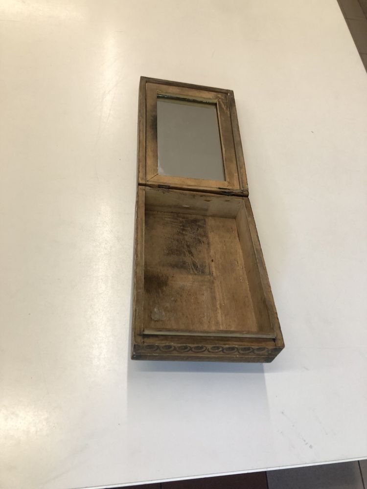 Drewniana szkatułka pudełko PRL przybornik do golenia