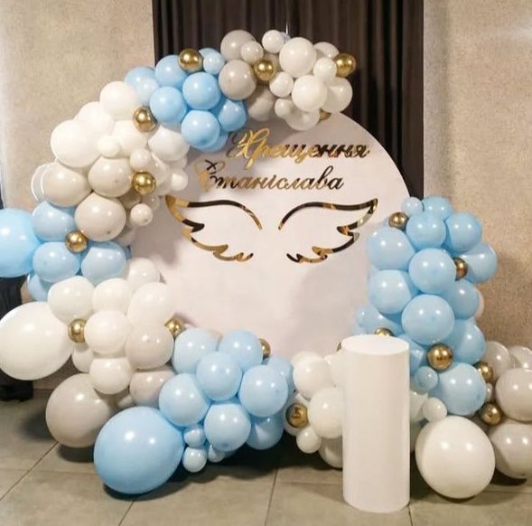 Фотозона, композиції з кульок та гірлянди