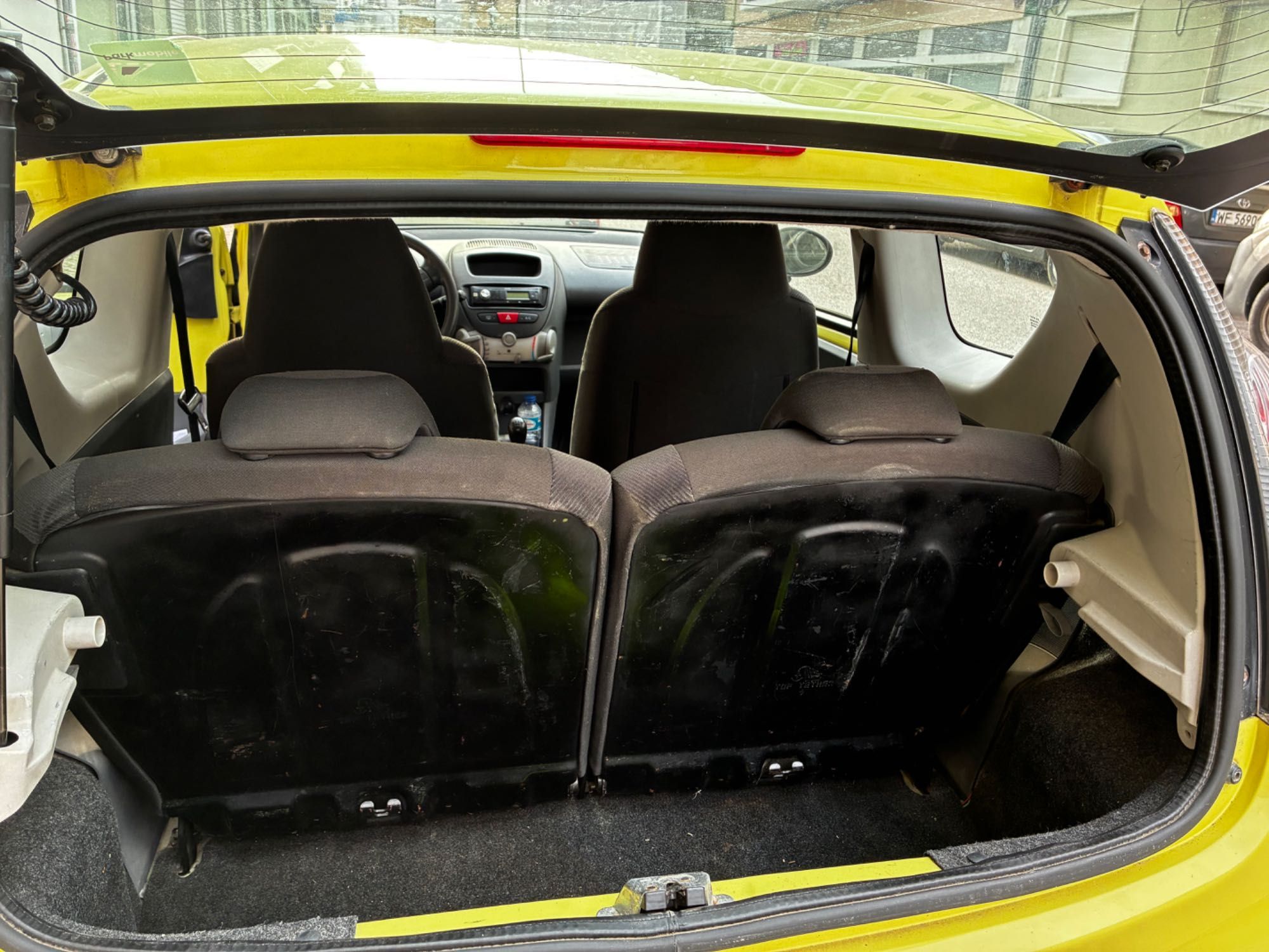 *RESERVADO*.  Citroen C1 amarelo a gasolina