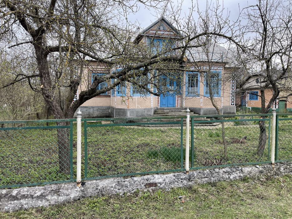 Будинок (земельна ділянка 25 сот.) село Лісоводи Хмельницька область