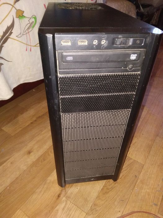 Системник в сборе