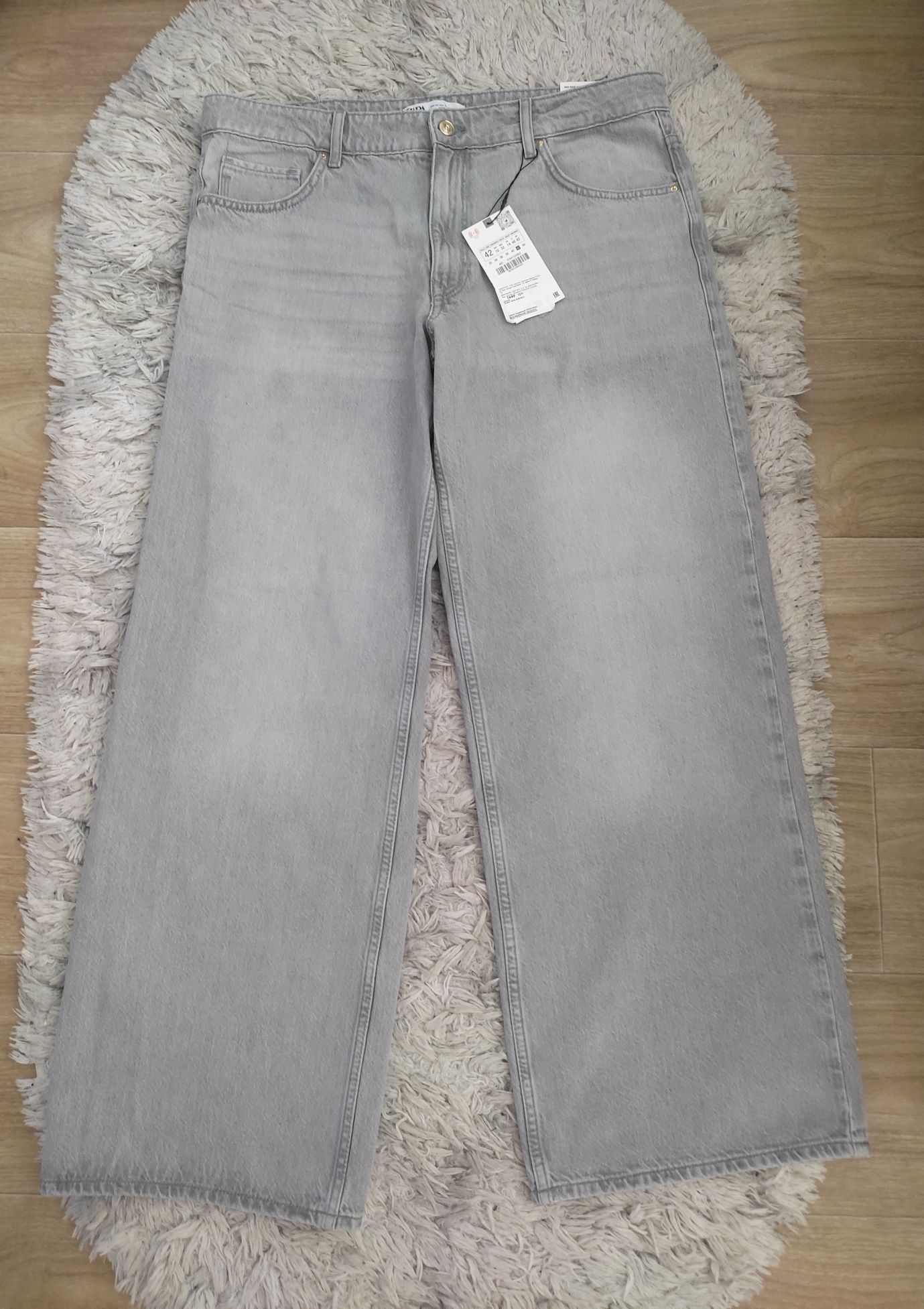 Джинси  ZARA  Z1975.