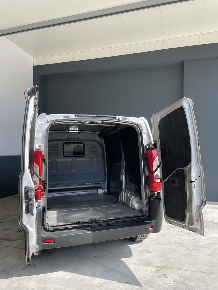 Toyota Proace 18 meses garantia