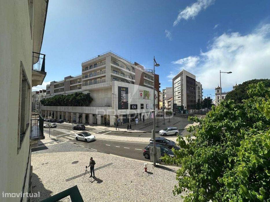 Escritórios/Arrendamento