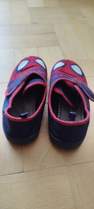 Kapcie Spiderman 32