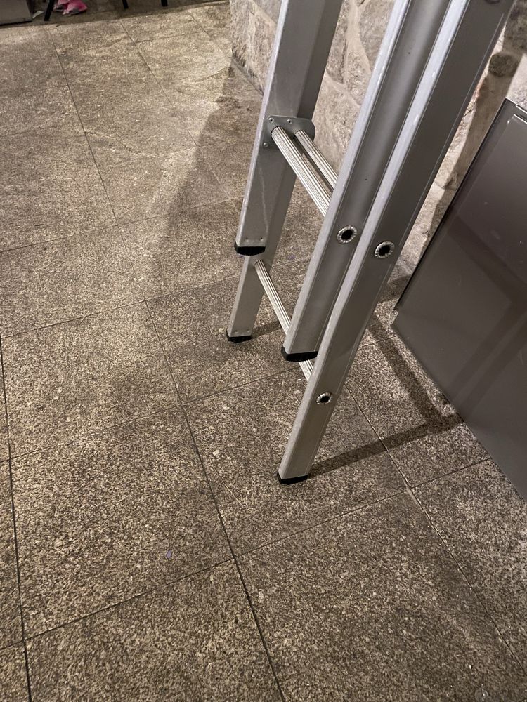 Escada de aluminio multiposições 4,84metros