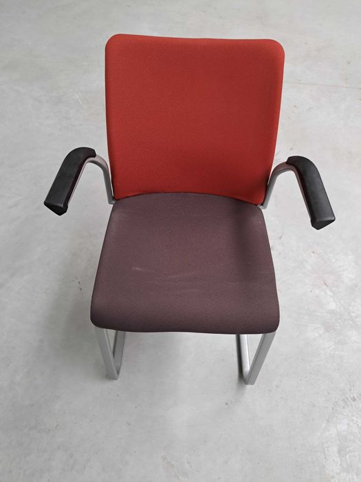 Krzesło konferencyjne Steelcase